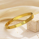 Four-Leaf Clover Lucky Grass Titanium Steel Versatile Bracelet - Manufacturer Wholesale Premium Bestseller Vintage Inherited Sand Gold Solid Bangle