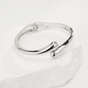 Niche Design New Fashion Water - Drop Embracing Bracelet, Personalized Wristband for Women - Open - Style, Hip - Hop & Light Luxury Fashion Jewelry