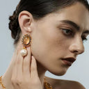 Niche Gold-Tone Cameo Jewelry Set - Retro Elegant Design, Statement Jewelry for Women