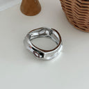 Niche Design Irregular Wide - faced Shiny Bracelet with 凹凸 Design, Alloy Electroplated Wristband for Women