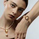 Niche Gold-Tone Cameo Jewelry Set - Retro Elegant Design, Statement Jewelry for Women