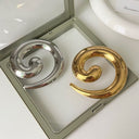 Niche Retro Cold Aesthetic Snail Brooch - Internet-Famous Metal Pin, Autumn & Winter Runway-Style Accessory for Women