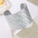 Cross-Border EU & US Bracelets | Large Polished Stainless Steel Open Style & Fade-Resistant Stylish Wide Textured Titanium Steel Bangles