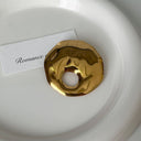 Niche Design Irregular Water Wave Hollow Round Brooch for Women - High-End Exquisite Suit Boutonniere Pin Accessory