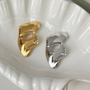 Personalized Retro Forest-Style Mask Brooch for Women - INS Minimalist Portrait Pin, Fashion Accessory Boutonniere