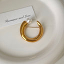 Hot-Selling Designer Metal Letter C-Shaped Pearl Brooch - Cold Aesthetic Minimalist Elegant Suit Pin, Trendy Clothing Accessory Wholesale