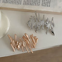 Retro Electrocardiogram Brooch for Women - Niche INS - Style, Personalized, Versatile with Fashionable Clothing, Elegant Gold Pin, Suit Boutonniere