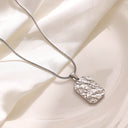 INS Vibe Retro Gold Necklace - Textured Square Pendant Collarbone Chain, Viral Versatile Sweater Chain