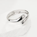 Niche Design Metal Geometric Shiny Water Drop Encircling Bracelet - Retro Ins Minimalist, Light Luxury, High-End & Exquisite