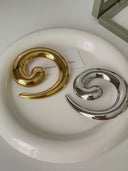 Niche Retro Cold Aesthetic Snail Brooch - Internet-Famous Metal Pin, Autumn & Winter Runway-Style Accessory for Women