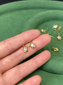 Sterling Silver Geometric Mother-of-Pearl Jewelry Set - Gold-Tone Necklace and Earrings with Zircon Accents, Elegant Fashion Accessory for WomenV