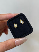 Sterling Silver Geometric Mother-of-Pearl Jewelry Set - Gold-Tone Necklace and Earrings with Zircon Accents, Elegant Fashion Accessory for WomenV