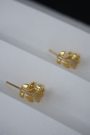 Niche Wheat Ear Gold-Tone Stud Earrings - Zircon-Detailed Minimalist Design, Elegant Statement Jewelry for Women