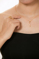 Niche Filigree Leaf Sterling Silver Ring - Diamond-Accented Gold-Tone Vintage Design, Luxe Statement Jewelry for Women