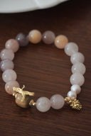 Niche Multi-Moonstone Charm Sterling Silver Bracelet - Gold-Tone Boho-Chic Elegant Design, Statement Jewelry for Women